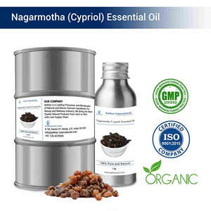 Huile essentielle de Nagarmotha (Cypriol) en forme liquide - Product Image 1