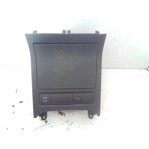 Cenicero Volkswagen Golf 6 Sedán 5K0857961 (08>12) - Product Image 1