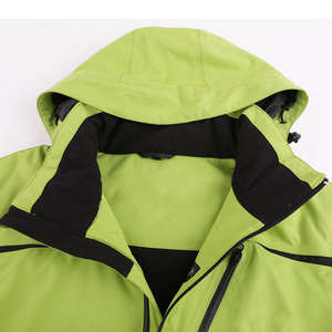 Chaqueta con Capucha para Mujer de Primera Calidad, Chaqueta Impermeable Personalizada, Chaqueta Softshell Ligera, Resistente al Viento para Actividades al Aire Libre - Product Image 6