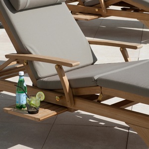 Chaise longue moderne de luxe en teck massif Chaise longue pour piscine extérieure pour hôtels Villas Parcs Plages Chaises longues en bois - Product Image 4