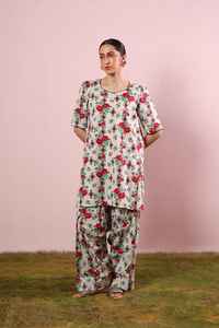 เดรสสตรีแบบลำลองและเป็นทางการสไตล์ดั้งเดิมของปากีสถานมีลูกไม้ประดับด้วยลูกปัดขนาดพลัสไซส์คุณภาพสูง - Product Image 3