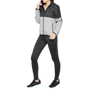 Ensemble de survêtement pour femmes, élégant, deux pièces, coupe décontractée, tissu doux, idéal pour le quotidien et un style de vie actif - Product Image 2