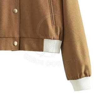 <b>Women's</b> Custom Logo Breathable <b>Jacket</b> with Long Sleeves and <b>Crop</b> Top Woven Weaving Method for Outdoor Use - Product Image 4