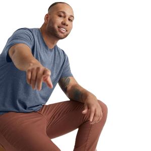 T-shirt basique pour homme en coton et élasthanne tricoté, col rond, coupe régulière, respirant, écologique, séchage rapide, anti-froissement, décontracté, pour tous les jours - Product Image 3