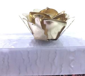 Pochette en résine fabriquée à la main pour un look élégant pochette en résine sur mesure pour la promotion de la marque sac de messager de luxe pour les femmes - Product Image 3