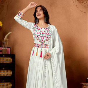 ชุดอนาลกาลีสำหรับงานปาร์ตี้ชุดอินเดียและปากีสถานปักลายเรียงตามลำดับ - Product Image 2