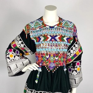 Vestido regional afgano de alta calidad para mujer Vestido Kuchi afgano bordado de manga larga de nuevo diseño en MOQ bajo - Product Image 1