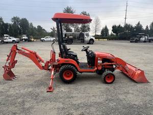 BX25 Kubota 4WD รถแทรกเตอร์ขนาดกะทัดรัด-พลังอเนกประสงค์ในแพ็คเกจขนาดกะทัดรัด - Product Image 3