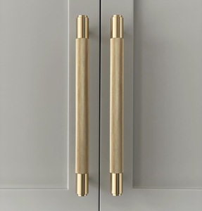 Manijas de Puerta de Latón Vintage de Primera Calidad, Herrajes Clásicos para Gabinetes, Cajones y Puertas de Muebles - Product Image 2