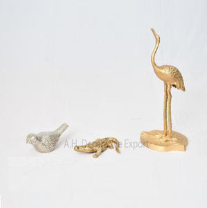 การออกแบบล่าสุดอลูมิเนียมประติมากรรมคุณภาพสูงตารางตกแต่งกวางประติมากรรมเชิงเทียนชุด 3 ชิ้นที่แตกต่างกัน - Product Image 6