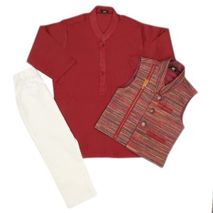 ชุดเสื้อกั๊กและกางเกงสำหรับเด็กผู้ชาย - สีแดงเลือดหมู - Product Image 4