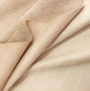 Rouleau de cuir pleine fleur en peau de vache véritable, épaisseur 0,8-1,2 mm, brossé et suédé pour meubles - Product Image 1