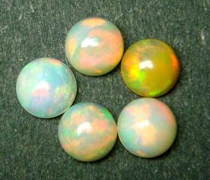 Opale éthiopienne semi-précieuse 100% naturelle, cabochon rond, pierre précieuse idéale pour la fabrication de bijoux, pour les grossistes et les fabricants de pierres précieuses - Product Image 1