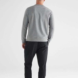 Vente en gros de sweatshirts unis de couleur unie à col ras du cou pour hommes pulls à capuche en coton sweat-shirt à logo personnalisé vêtements décontractés d'hiver - Product Image 4