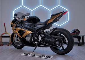 Motocicleta Deportiva Premium de 1000cc, 2016 - Product Image 4