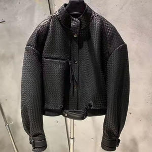 Veste de moto pour hommes à la mode personnalisée en gros avec logo en relief col montant veste en cuir de style motard - Product Image 2