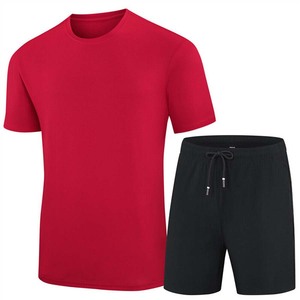 Conjunto de pantalones cortos con logotipo personalizado para hombre, ropa deportiva de verano, conjuntos de camisas y pantalones cortos, conjunto doble personalizado de algodón y poliéster para hombre, fabricado por Pakistán - Product Image 2