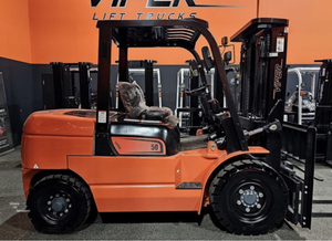 Offre exclusive aux enchères pour chariots élévateurs pneumatiques FD50S 2026 avec capacité de maintien de 11000 lb - Product Image 3