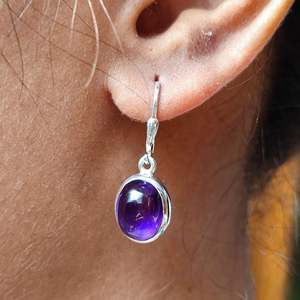 Boucles d'oreilles pendantes en argent sterling 925 avec améthyste naturelle ovale, sertie à la main, bijoux pierre de naissance de février - Product Image 3