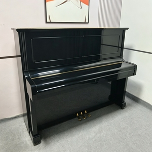 Piano acoustique droit Kawai BL51s BL51 noir pour musiciens professionnels, d'occasion, fabriqué au Japon, en bois massif, 88 touches - Product Image 2