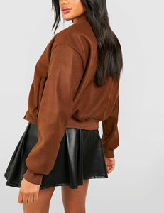 Veste universitaire pour femmes de haute qualité avec logo brodé personnalisé, couleur unie, broderie personnalisée, logo brodé, veste universitaire d'hiver pour homme - Product Image 5