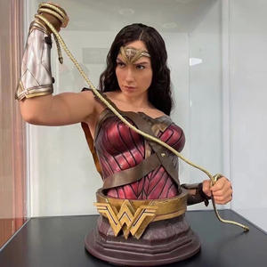 Statue en résine de buste de film Marvel <span class=keywords><strong>Wonder</strong></span> <span class=keywords><strong>Woman</strong></span> de haute qualité personnalisée à vendre - Product Image 1