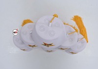 Chapeau Fez Brodé Personnalisé Blanc avec Pompon Doré et Écusson Étoile – Tenue de Soirée Formelle – Vente en Gros OEM – Homme Adulte 56-58CM – Toile Faite Main
