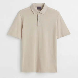 Chemises pour hommes de style golf en tricot solide anti-rides avec logo personnalisé à manches courtes - Product Image 2