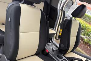 TOYOTA FJ CRUISER TRAIL TEAM EDICIÓN ESPECIAL 2010 USADO (LHD/RHD) - Product Image 6