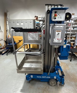 Lève-personne vertical robuste G-e-n-i-e AWP-25S 2005 avec moteur, pompe, boîte de vitesses, roulement et PLC – Garantie 5+ ans - Product Image 3