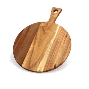 Planche à découper en bois naturel, finition naturelle, pour accessoires de cuisine, écologique, forme irrégulière. - Product Image 2