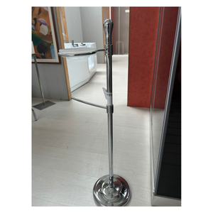 Soporte de Cromo Brillante para Espejo con Toallero y Jabonera de Cristal Esmerilado, Accesorio de Baño Moderno y Elegante para Hoteles - Product Image 4