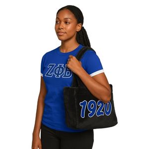 Zeta Phi Beta ZPB borsa Tote in pelliccia di sorellanza nera con lettere blu bianche ricamate 1920 borsa in peluche regalo di confraternita greca - Product Image 1