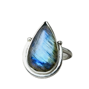 Dernière bague de créateur bohème faite à la main bijoux en argent sterling 925 bagues en labradorite poire naturelle bague en pierres précieuses bleues article cadeau - Product Image 1