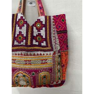 Banjara กระเป๋าสไตล์โบฮีเมียนทรงแบบชาวโบฮีเมียนทรงกระจกปักลายสไตล์โบฮีเมียนท์ - Product Image 6