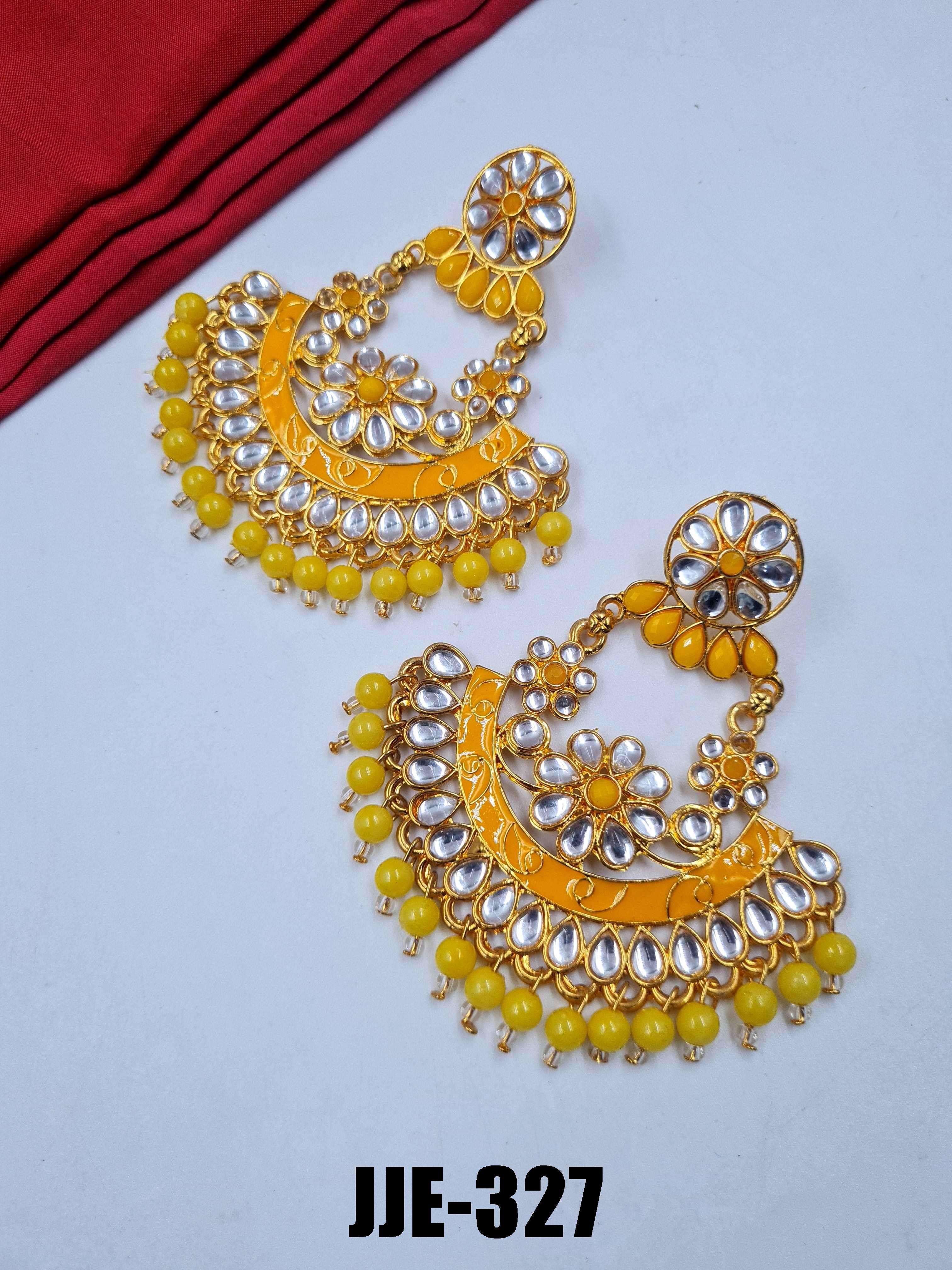 สีเหลือง