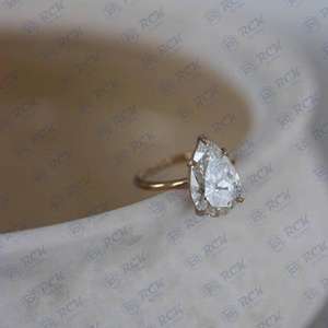 1.80 CTW poire coupe Trio ensemble Moissanite bague pour femme/côté fiançailles baguette coupe en argent bague pour femme - Product Image 3