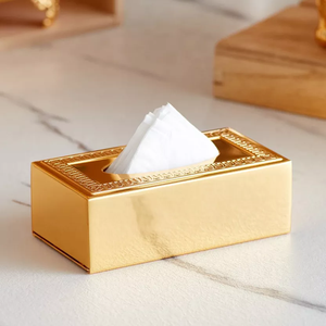 Petite boîte rectangulaire élégante de mouchoirs dans une finition métallique brillante et polie d'or, disponible aux prix de gros. - Product Image 1