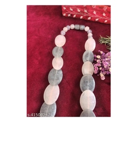 Collier unisexe fait à la main plaqué or bijoux de mode pour les femmes vêtements de fête Style à la mode vente en gros de l'Inde - Product Image 3