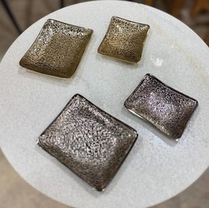 Élégant plateau de service carré en aluminium finition or et argent 100% artisanat alimentaire en métal prix de gros - Product Image 1