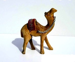 Pulsera de Gemas de Ónix Negro, Macramé de Madera, Joyería Antigua Grabada, Decoración Ligera para Mesa, Obra de Arte Coleccionable - Product Image 4