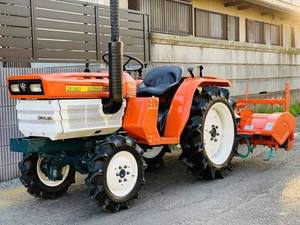 Tractor Compacto Kubota B1600 Nuevo y Usado para Agricultura, Huertos, Jardinería y Uso Agrícola Comercial - Product Image 2