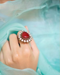 Bague plaquée or à la mode Bijoux de mode en laiton élégants pour un usage quotidien - Product Image 1