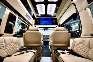 USED READY TO DRIVE - LEFT-HAND DRIVE | RIGHT HAND DRIVE | 2024 MERCEDESS-BENZZ SPRINTERSS 2500 MIDWESTTSS AUTOMOTIVESS - Product Image 3