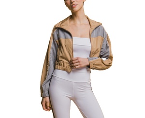 Chaqueta Cortavientos Deportiva Personalizada al por Mayor 2026, Chaqueta Cortavientos Lisa de Nailon para Mujer, Chaqueta con Capucha y Media Cremallera - Product Image 3