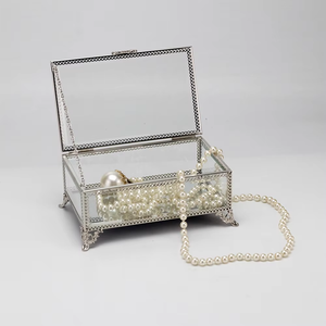 Beau cadre de créateur en argent avec boîte à bibelots en verre transparent fabuleux organisateur de bijoux stockage d'affichage - Product Image 1