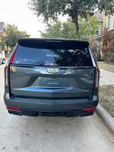 Escalade 2021 4WD Sport Platinum Sin Reserva, Motor V8 de 6.2 Litros, Equipamiento de Alta Gama, Propiedad de Texas, Sin Modificaciones - Product Image 3