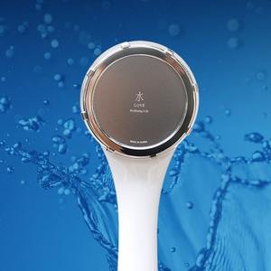 Potente aumento della pressione dell'acqua a ioni negativi soffione doccia in Silicone in acciaio inossidabile - Product Image 2