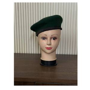 Elegante boina de lana suave Gorra de alta calidad Todas las estaciones Ropa informal y formal para uso en exteriores - Product Image 1