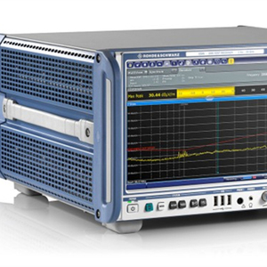 Nuevo Receptor EMI Rohde & Schwarz ESW8, Material de Silicio Alemán, 1 Año de Garantía - Product Image 5